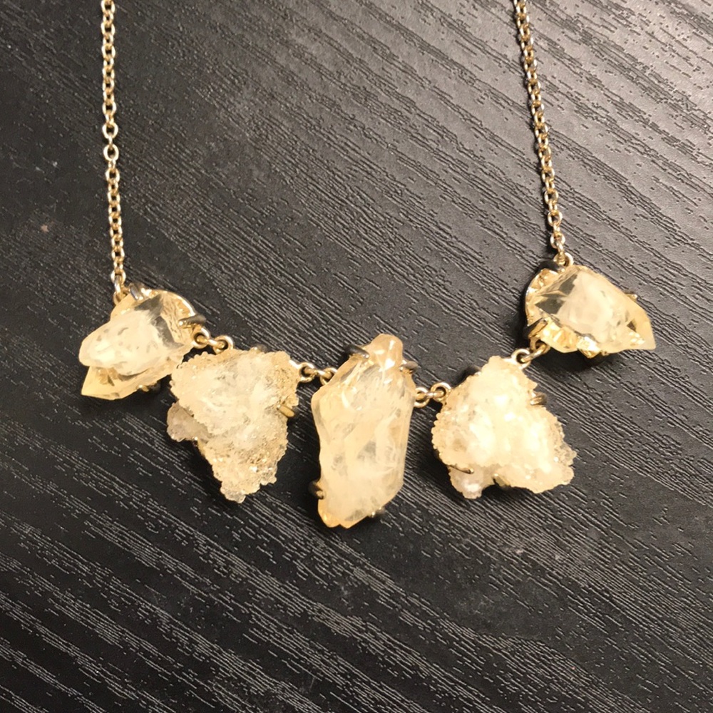 ✨Off White H&M Crystal Necklace with Gold Chain